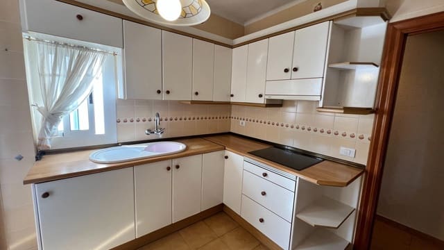 4 slaapkamer Flat te koop in Centro, Castelló de la Plana - € 170.000 (Ref: 9355947)