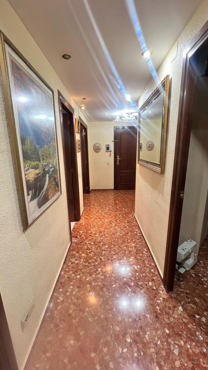 4 bedroom Flat for sale in Castello de la Plana - € 269,000 (Ref: 9403500)