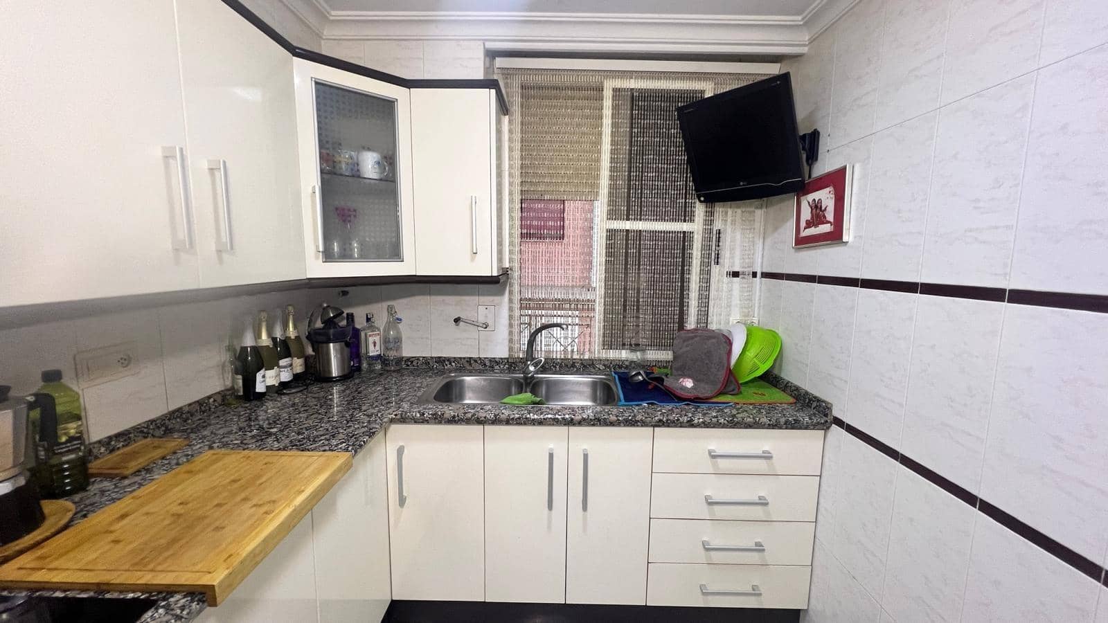 4 bedroom Flat for sale in Castello de la Plana - € 269,000 (Ref: 9403500)