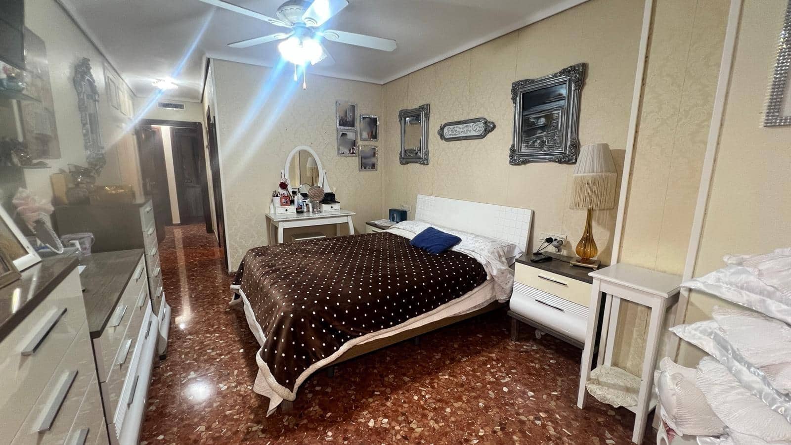 4 bedroom Flat for sale in Castello de la Plana - € 269,000 (Ref: 9403500)