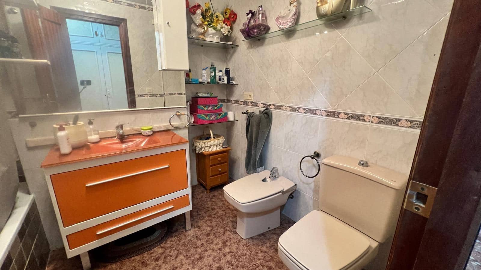 4 bedroom Flat for sale in Castello de la Plana - € 269,000 (Ref: 9403500)