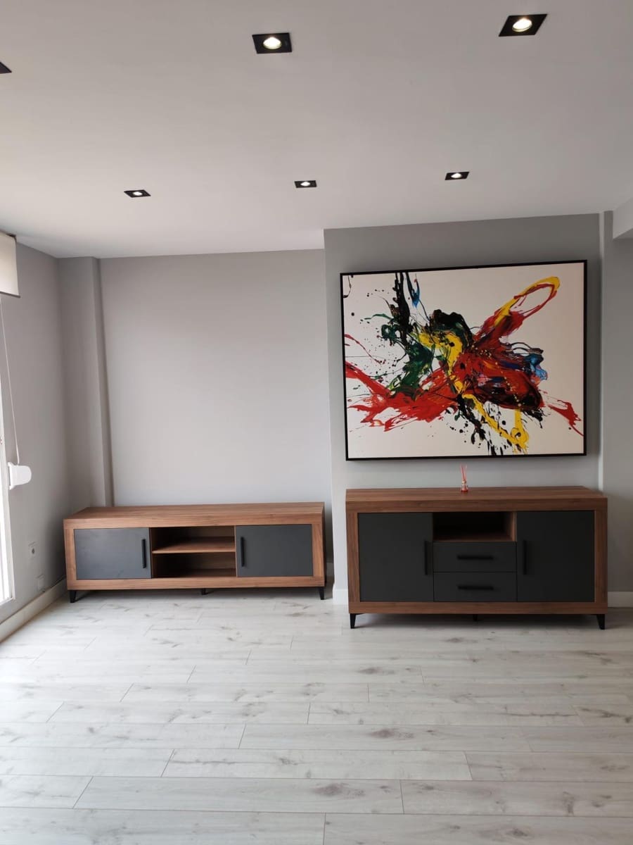 2 slaapkamer Penthouse te huur in Valencia stad - € 1.600 (Ref: 9417688)