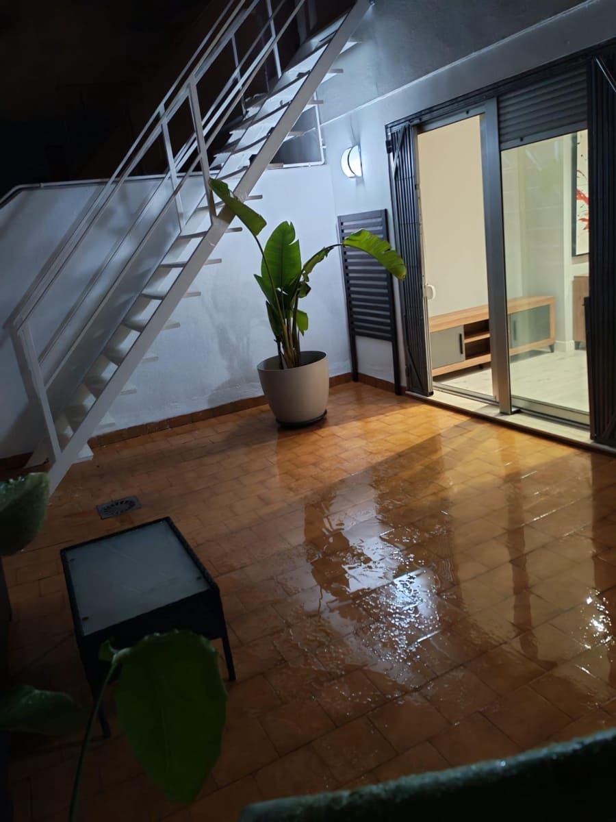 2 slaapkamer Penthouse te huur in Valencia stad - € 1.600 (Ref: 9417688)