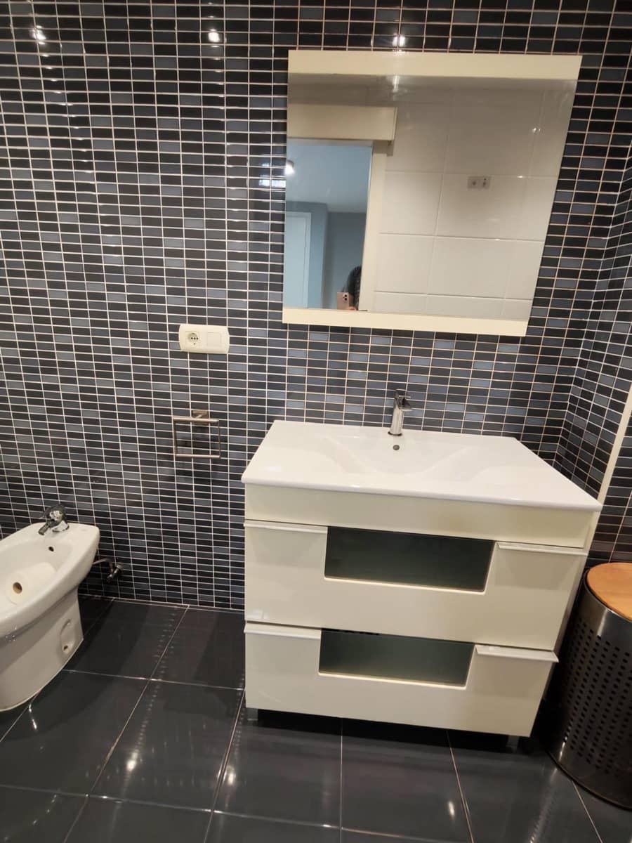 2 slaapkamer Penthouse te huur in Valencia stad - € 1.600 (Ref: 9417688)