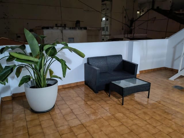 2 Zimmer Penthouse zu vermieten in La Raiosa, València Stadt - 1.600 € (Ref: 9417688)