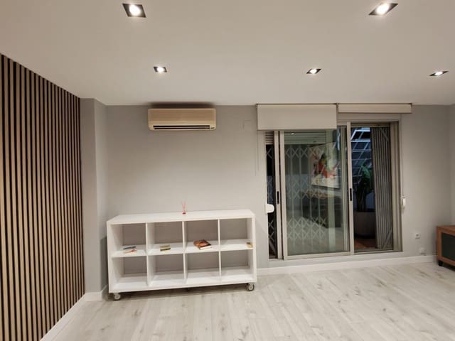 2 Zimmer Penthouse zu vermieten in La Raiosa, València Stadt - 1.600 € (Ref: 9417688)