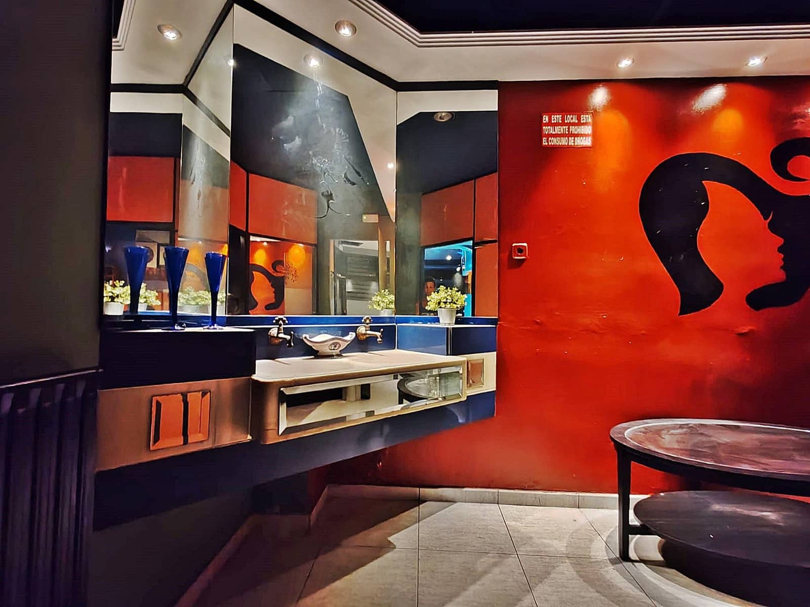 Commercieel te huur in Valencia stad - € 3.500 (Ref: 9427326)