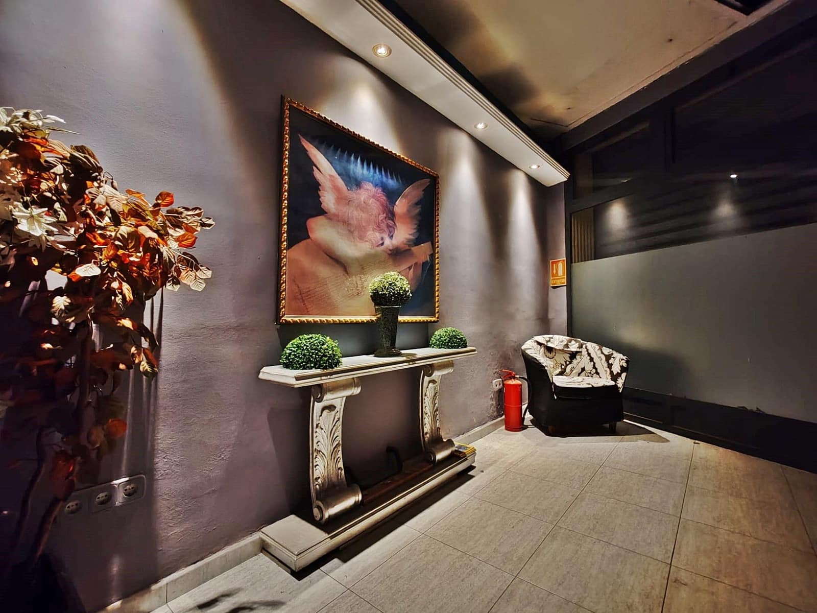 Commercieel te huur in Valencia stad - € 3.500 (Ref: 9427326)