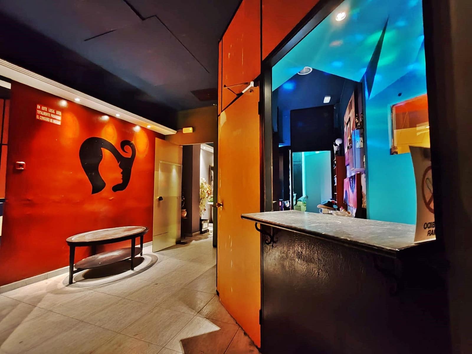 Commercieel te huur in Valencia stad - € 3.500 (Ref: 9427326)