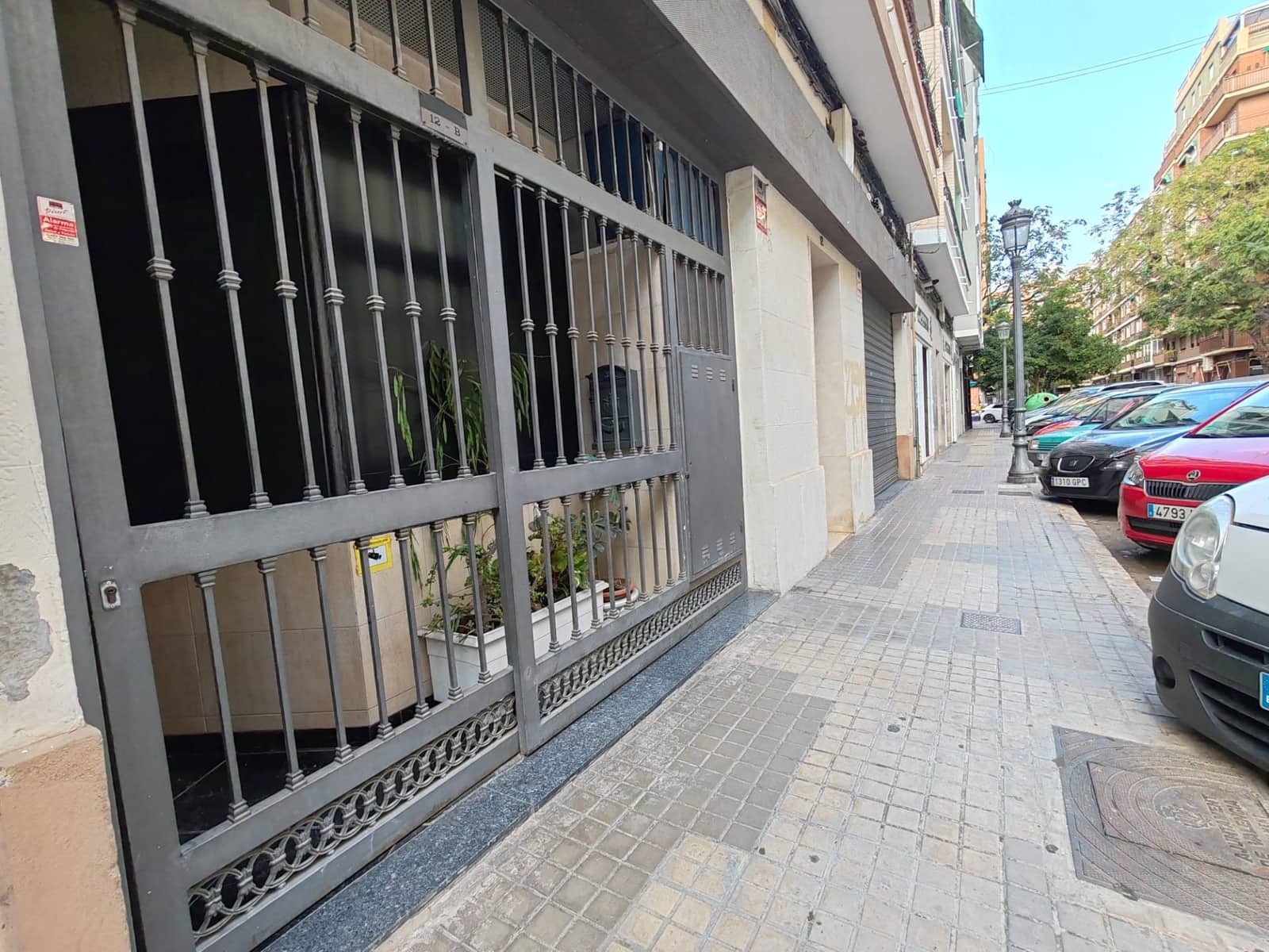 Commercieel te huur in Valencia stad - € 3.500 (Ref: 9427326)