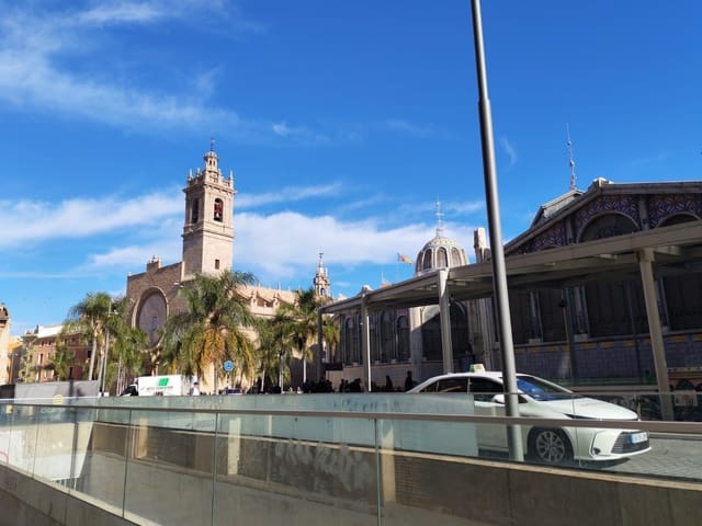 1 soveværelse Lejlighed til salg i Ciutat Vella, Valencia by - € 260.000 (Ref: 9437539)