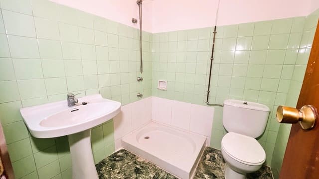 5 slaapkamer Huis te koop in Burriana / Borriana - € 79.000 (Ref: 9446463)