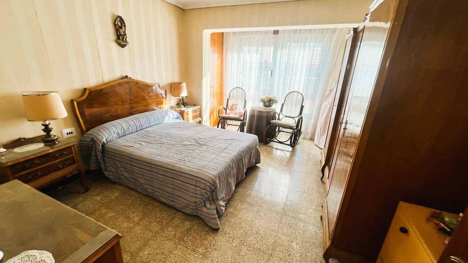 4 soverom Leilighet til salgs i Castello de la Plana - € 139 000 (Ref: 9449416)