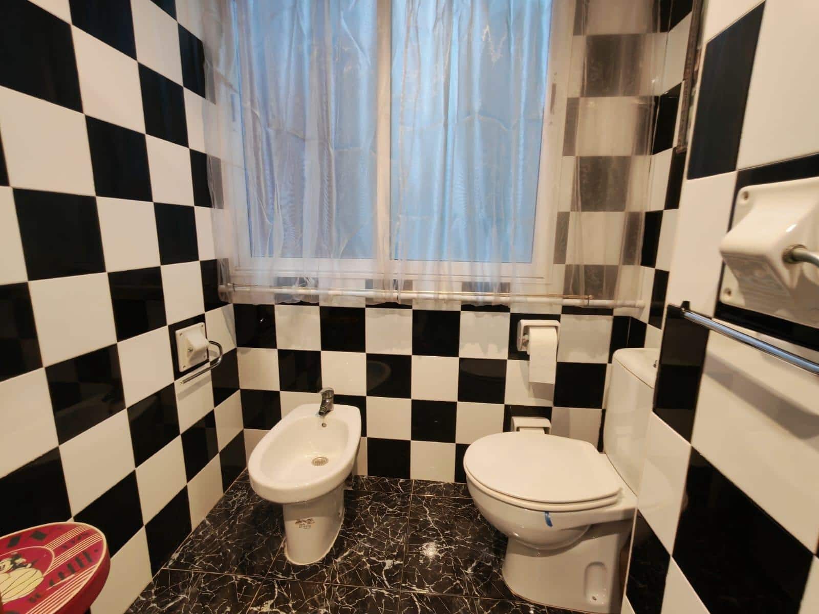 2 soverom Leilighet til leie i Valencia by - € 1 300 (Ref: 9491523)