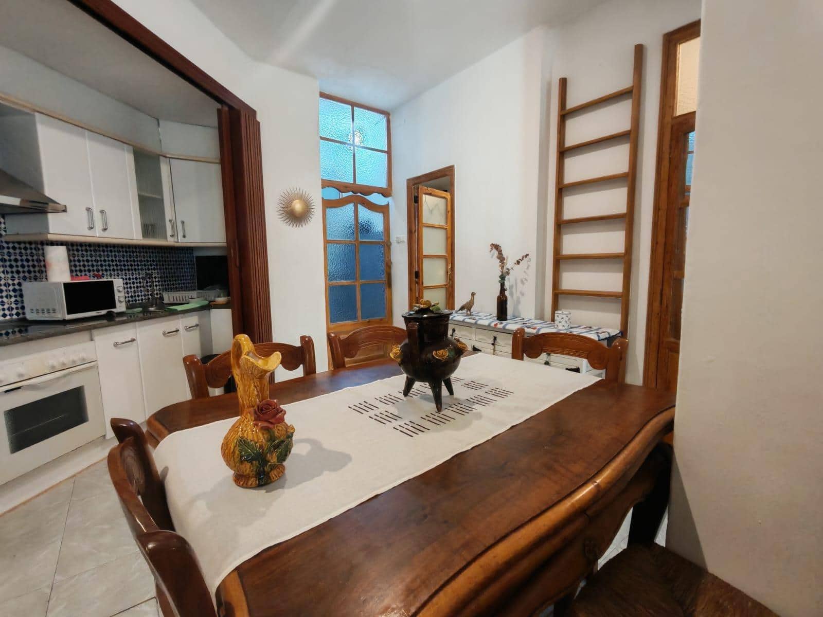 2 soverom Leilighet til leie i Valencia by - € 1 300 (Ref: 9491523)