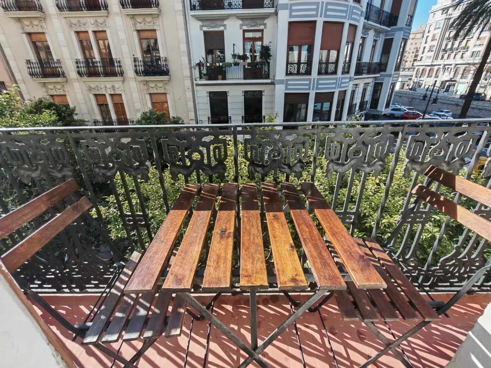 2 soverom Leilighet til leie i Valencia by - € 1 300 (Ref: 9491523)