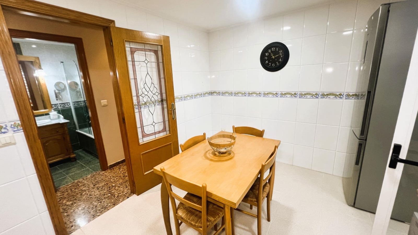 3 Zimmer Wohnung zu verkaufen in Castello de la Plana mit Pool - 230.000 € (Ref: 9513496)
