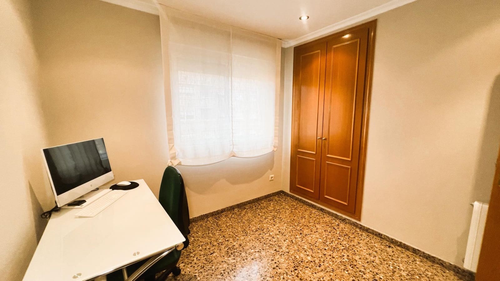 3 Zimmer Wohnung zu verkaufen in Castello de la Plana mit Pool - 230.000 € (Ref: 9513496)