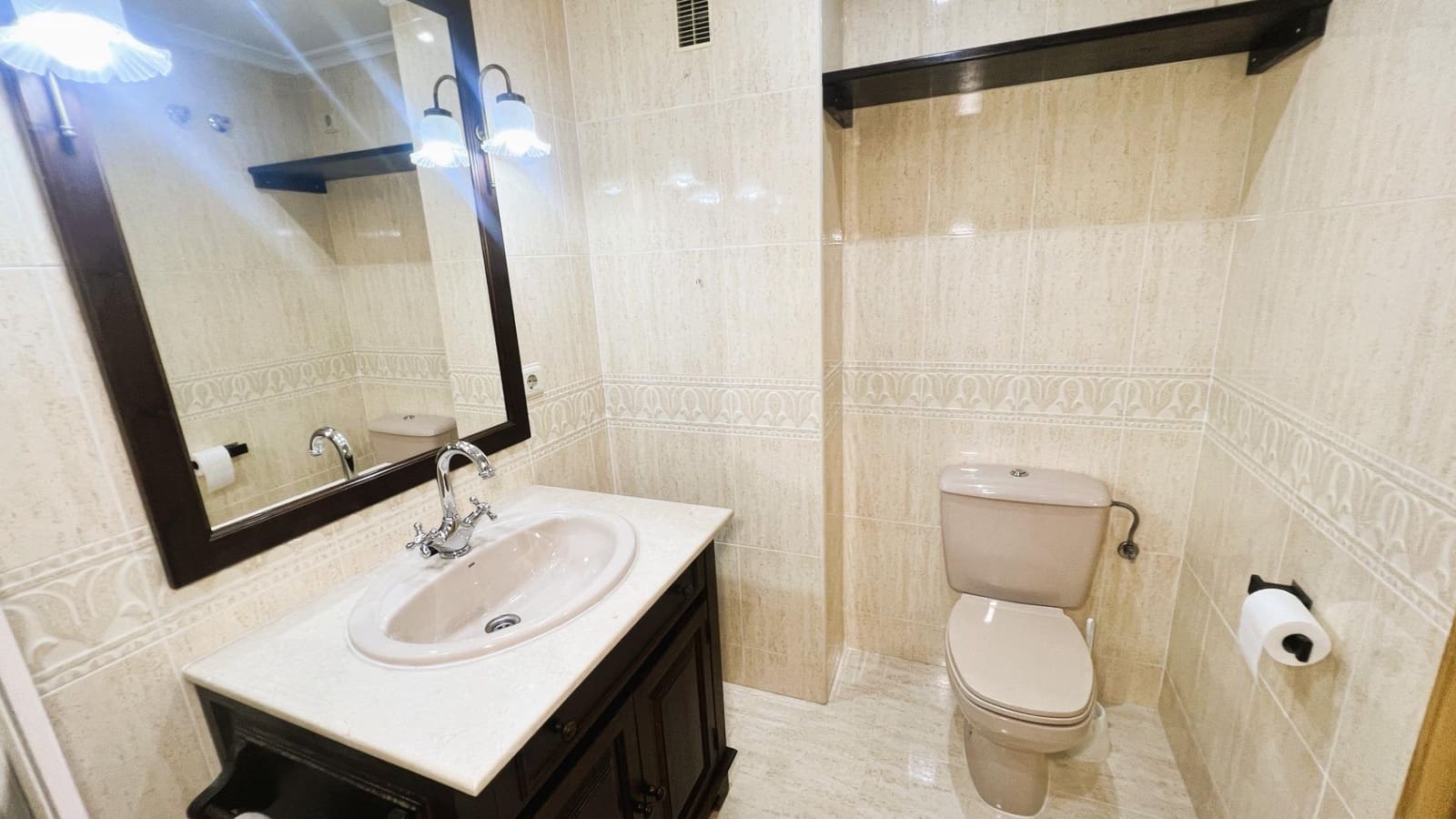 3 Zimmer Wohnung zu verkaufen in Castello de la Plana mit Pool - 230.000 € (Ref: 9513496)