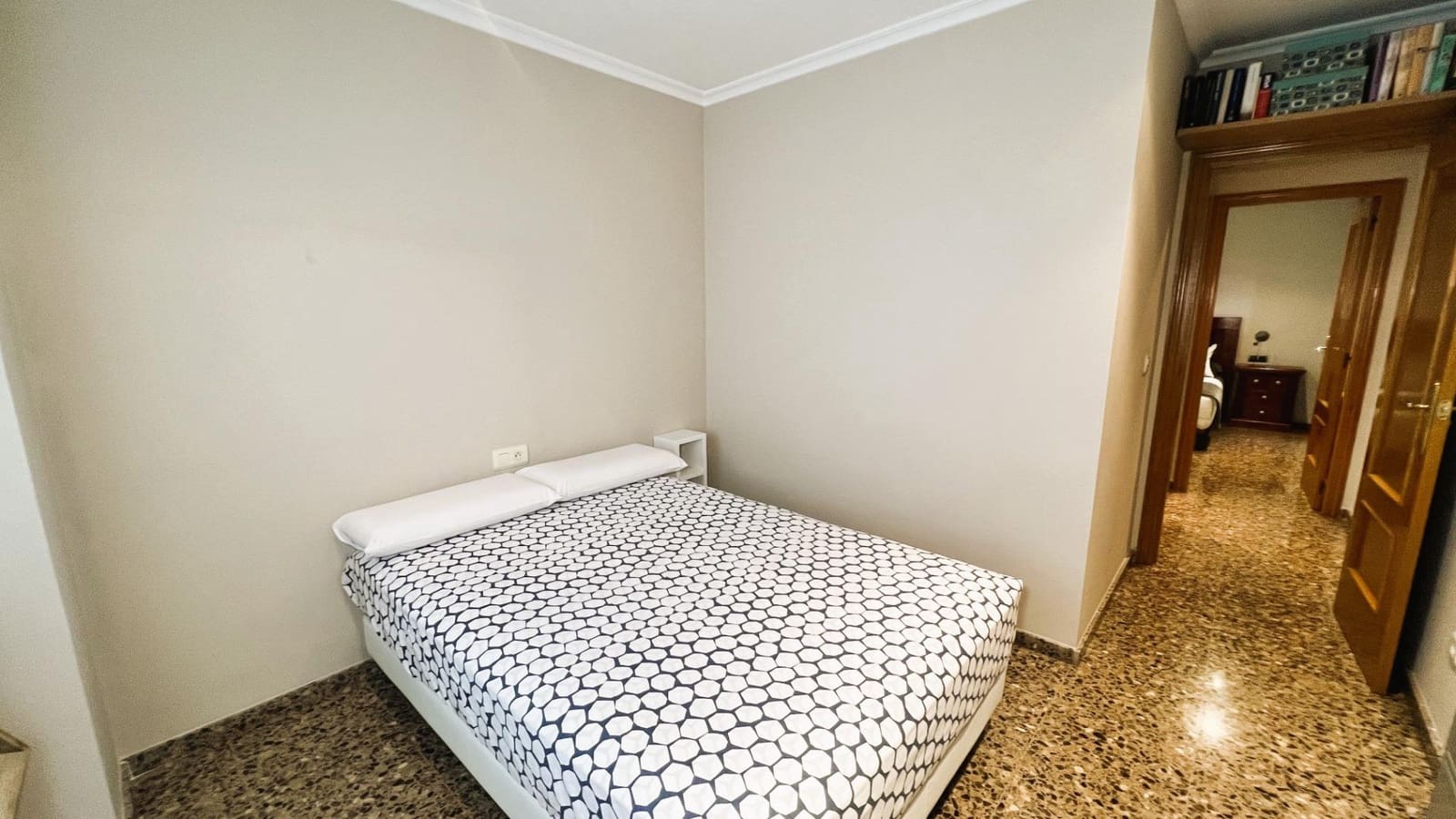 3 Zimmer Wohnung zu verkaufen in Castello de la Plana mit Pool - 230.000 € (Ref: 9513496)