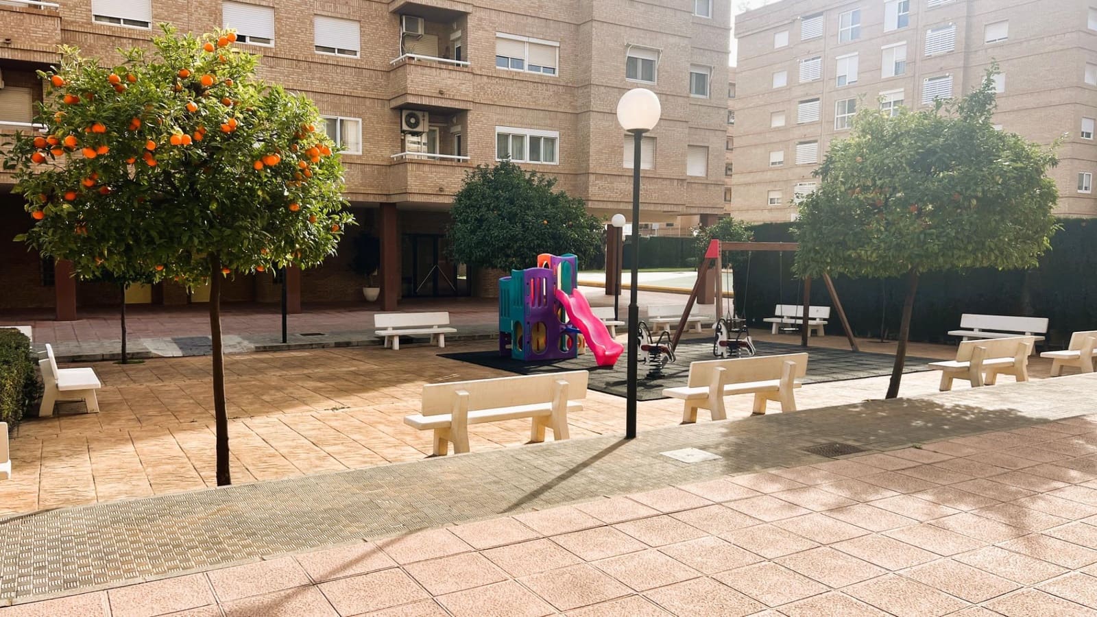 3 Zimmer Wohnung zu verkaufen in Castello de la Plana mit Pool - 230.000 € (Ref: 9513496)