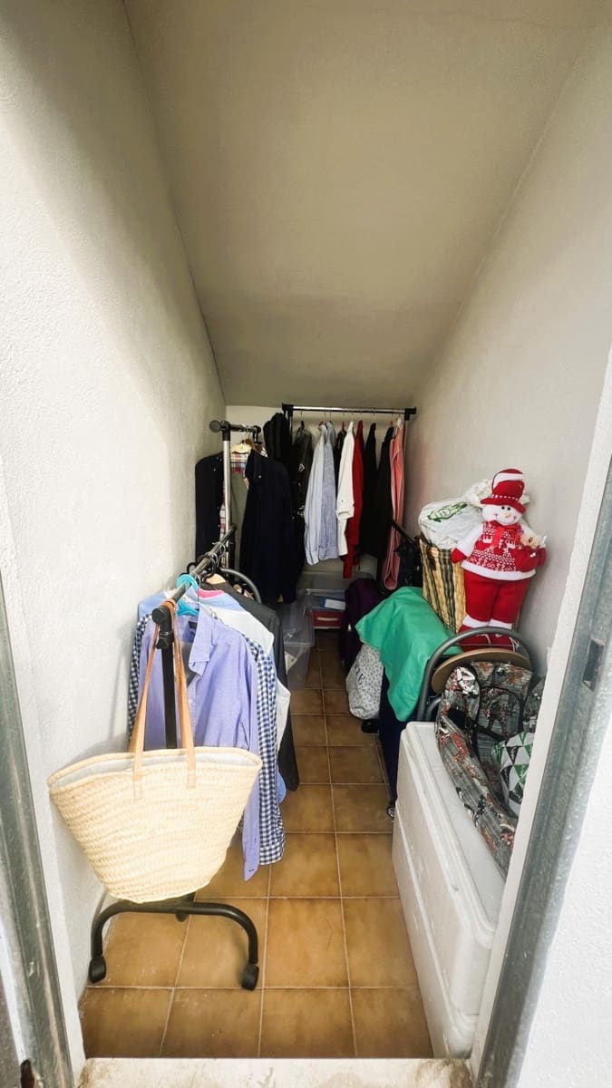 3 soveværelse Lejlighed til salg i Castello de la Plana - € 250.000 (Ref: 9548354)