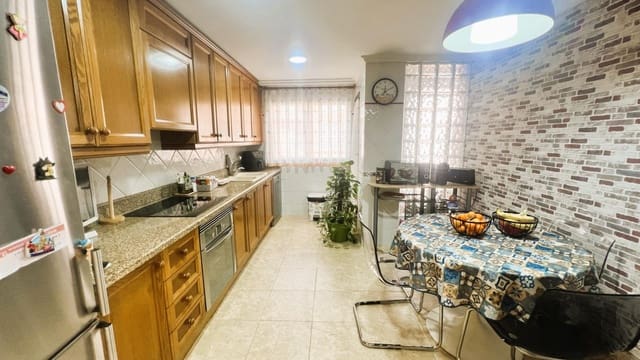 3 sypialnia Mieszkanie na sprzedaż w Castelló de la Plana - 250 000 € (Ref: 9548354)