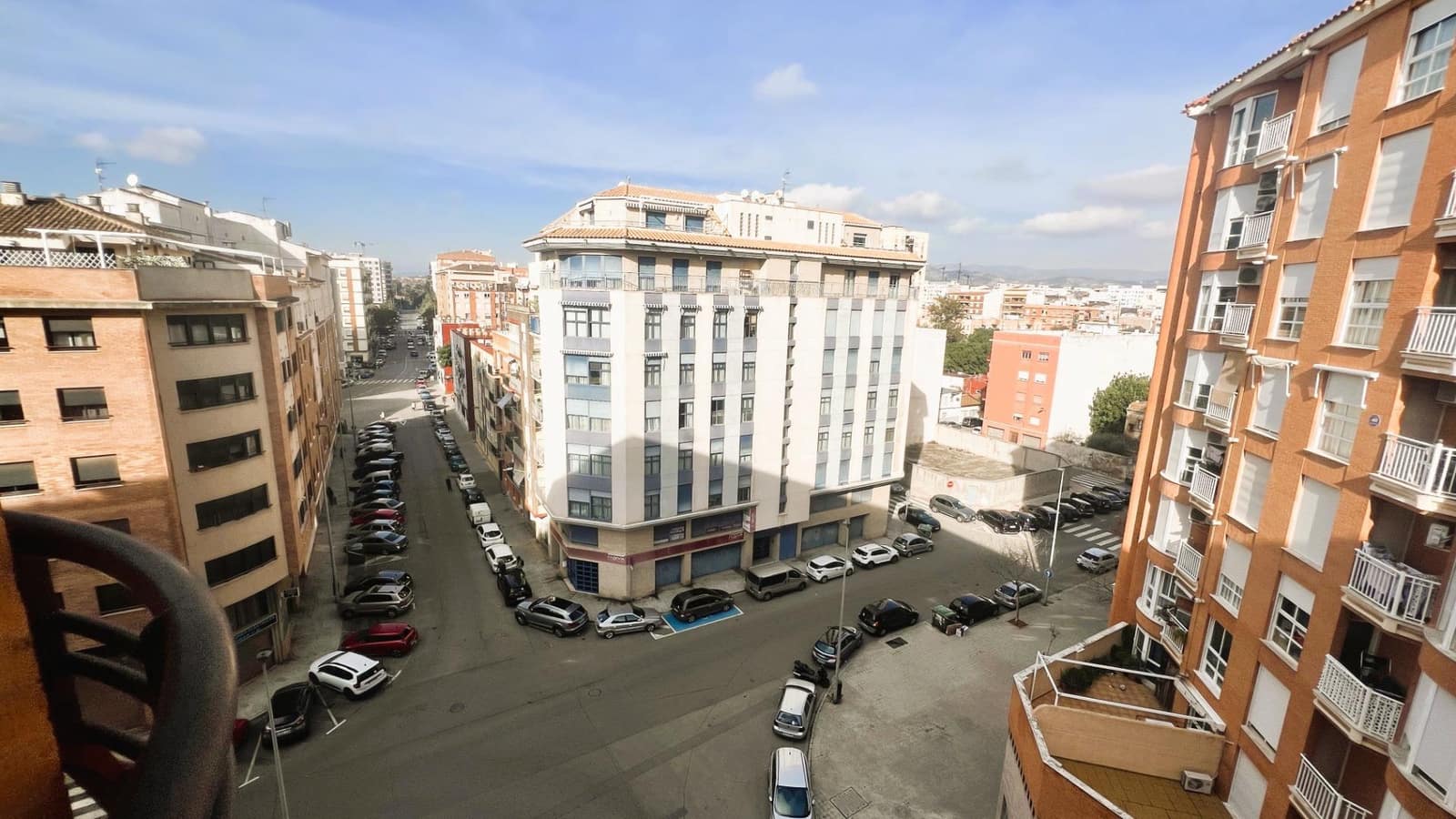 3 soveværelse Lejlighed til salg i Castello de la Plana - € 250.000 (Ref: 9548354)