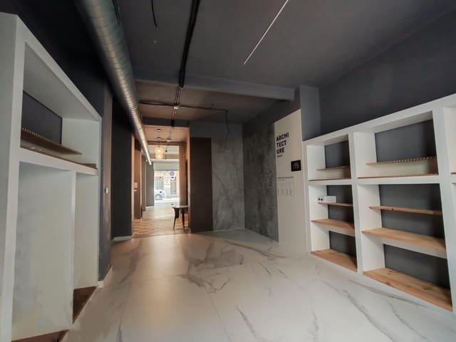 Commercial for rent in Russafa, Valencia city - € 1,200 (Ref: 9561930)