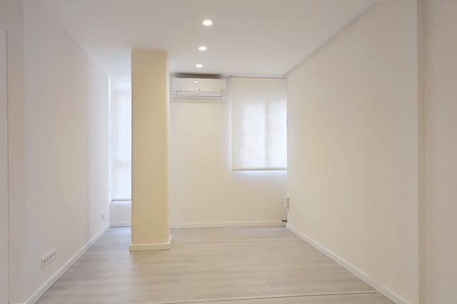 Piso de 2 habitaciones en Arrancapins, València ciudad en alquiler - 1.400 € (Ref: 9599649)