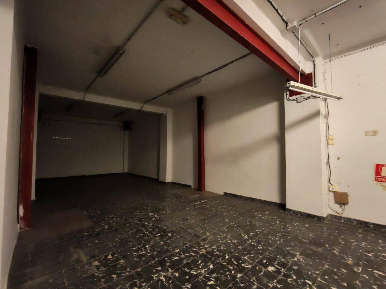 Commercial for rent in Valencia city - € 3,500 (Ref: 9608165)