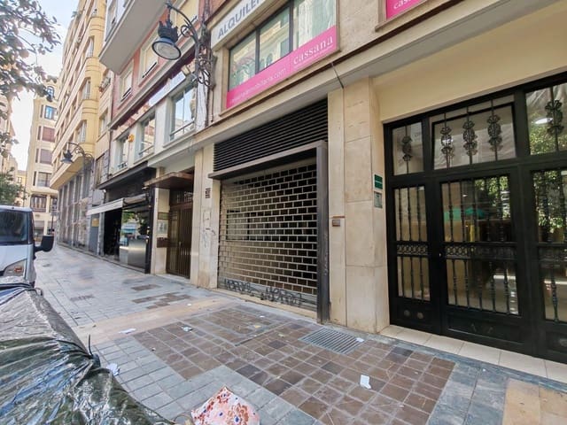 Commercial for rent in Sant Francesc, Valencia city - € 3,500 (Ref: 9608165)