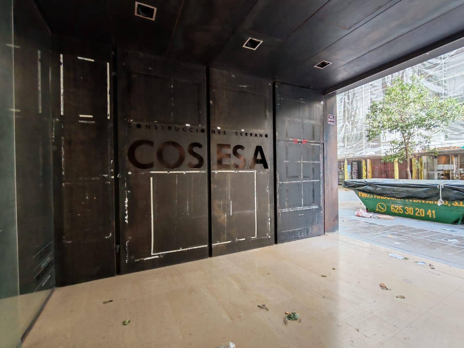 Commercial for rent in Valencia city - € 3,500 (Ref: 9608165)