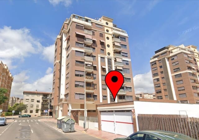 Autotalli myytävänä paikassa Este, Castelló de la Plana - 12 000 € (Ref: 9619417)