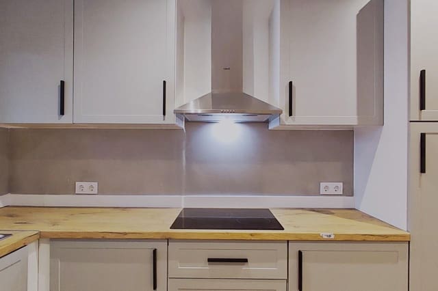 4 sovrum Lägenhet till salu i Sagunto / Sagunt - 269 900 € (Ref: 9652114)