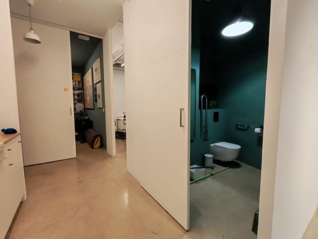 Komercyjne na sprzedaż w Ciutat Vella, Miasto Walencja - 390 000 € (Ref: 9652115)