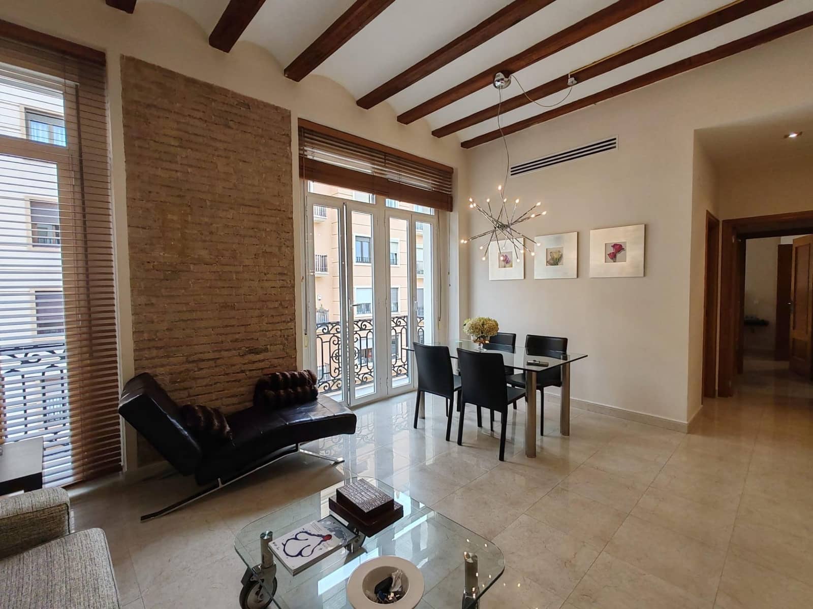 Appartement de 1 chambre à louer à Valence ville - 1 400 € (Ref: 9666667)