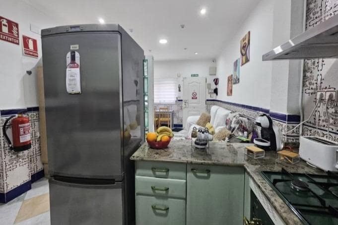 3 bedroom Apartment for sale in Valencia city - € 299,900 (Ref: 9670782)