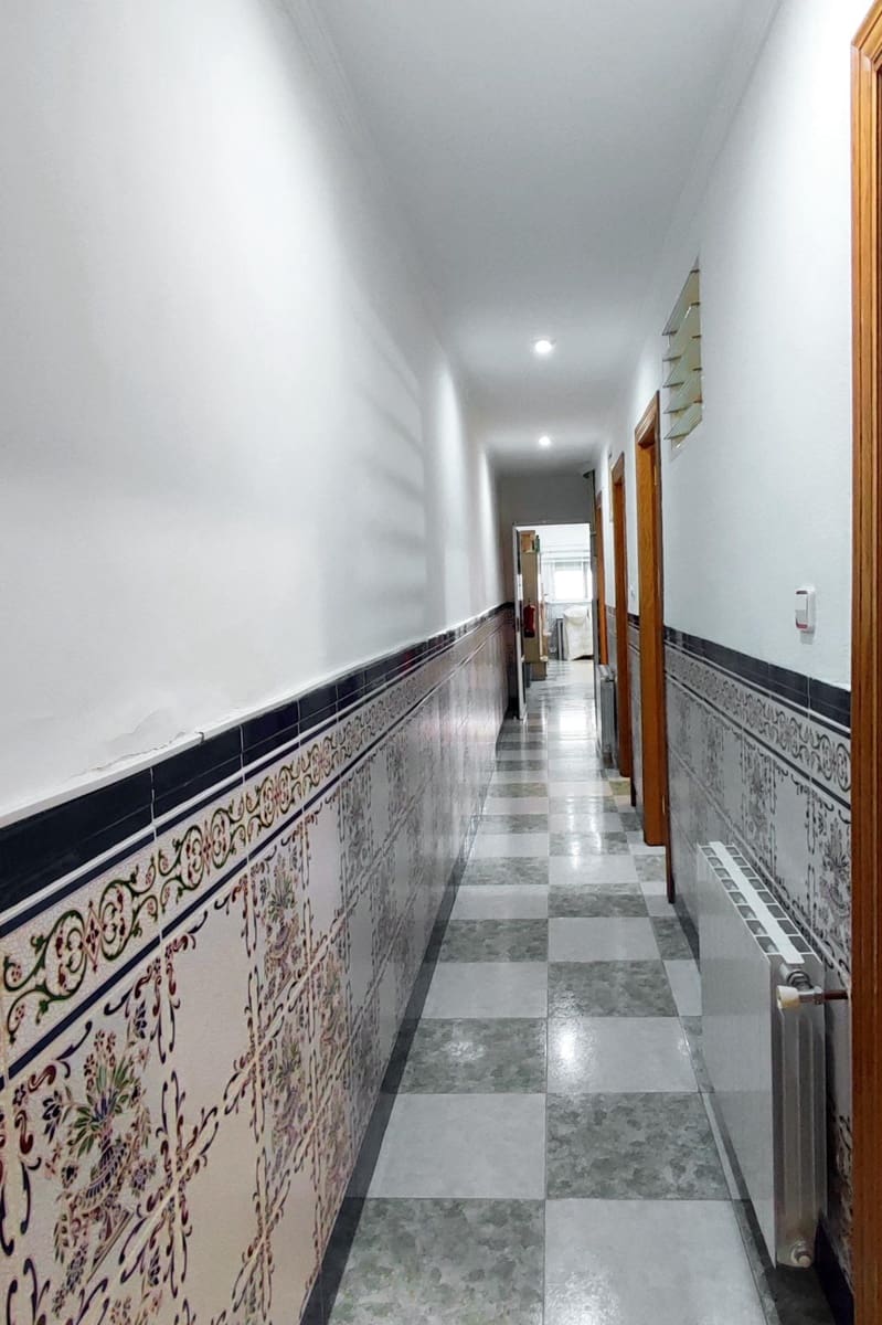 3 bedroom Apartment for sale in Valencia city - € 299,900 (Ref: 9670782)