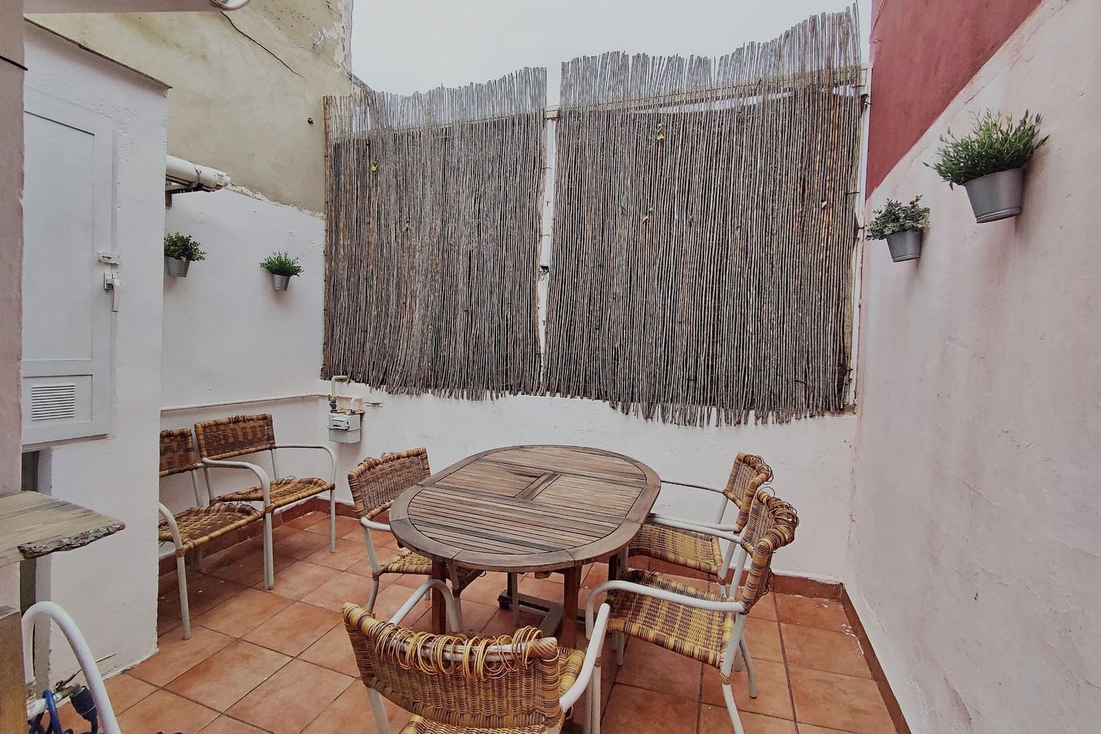 3 bedroom Apartment for sale in Valencia city - € 299,900 (Ref: 9670782)