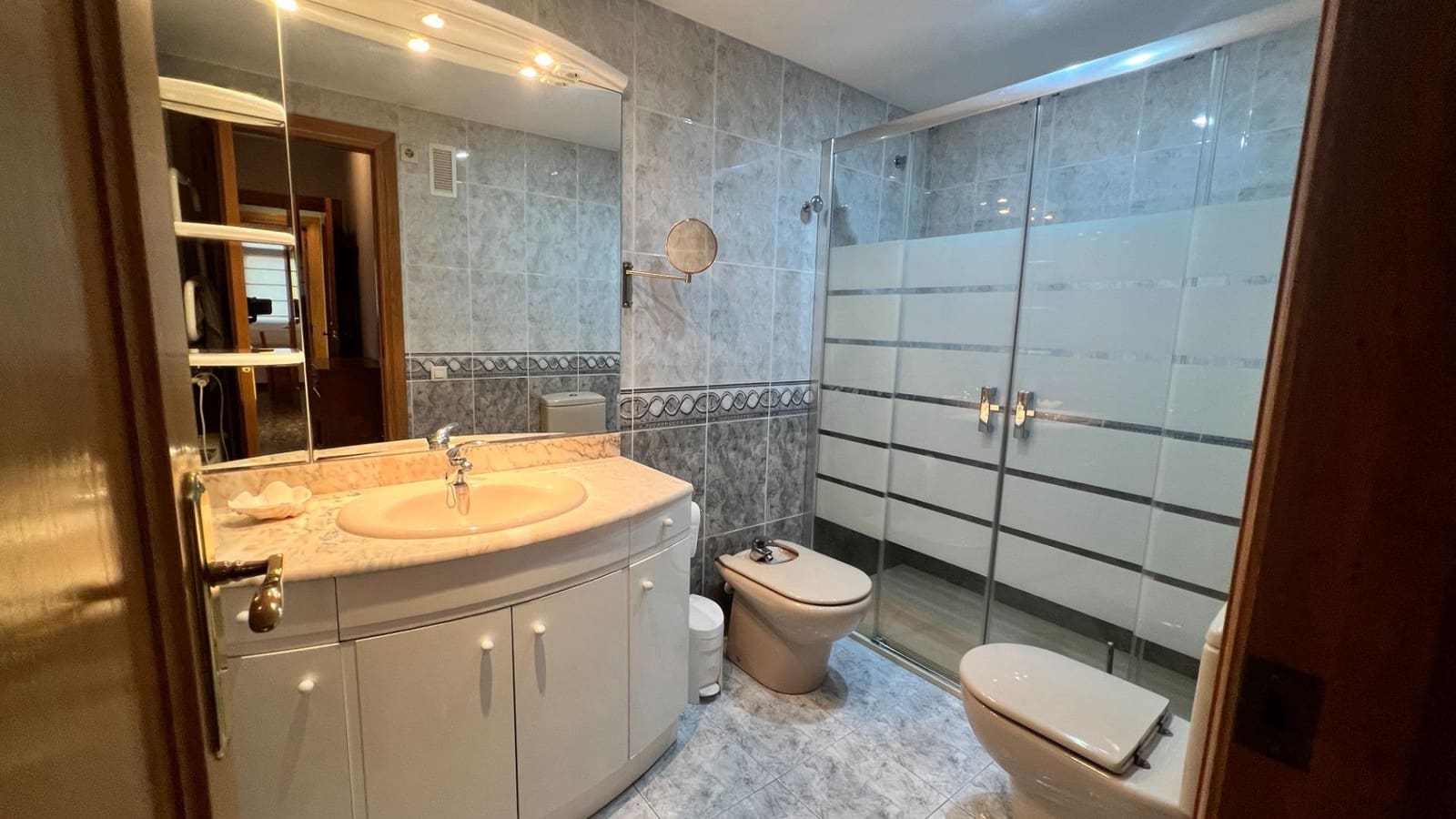 5 soveværelse Penthouse til salg i Castello de la Plana med garage - € 425.000 (Ref: 9686558)