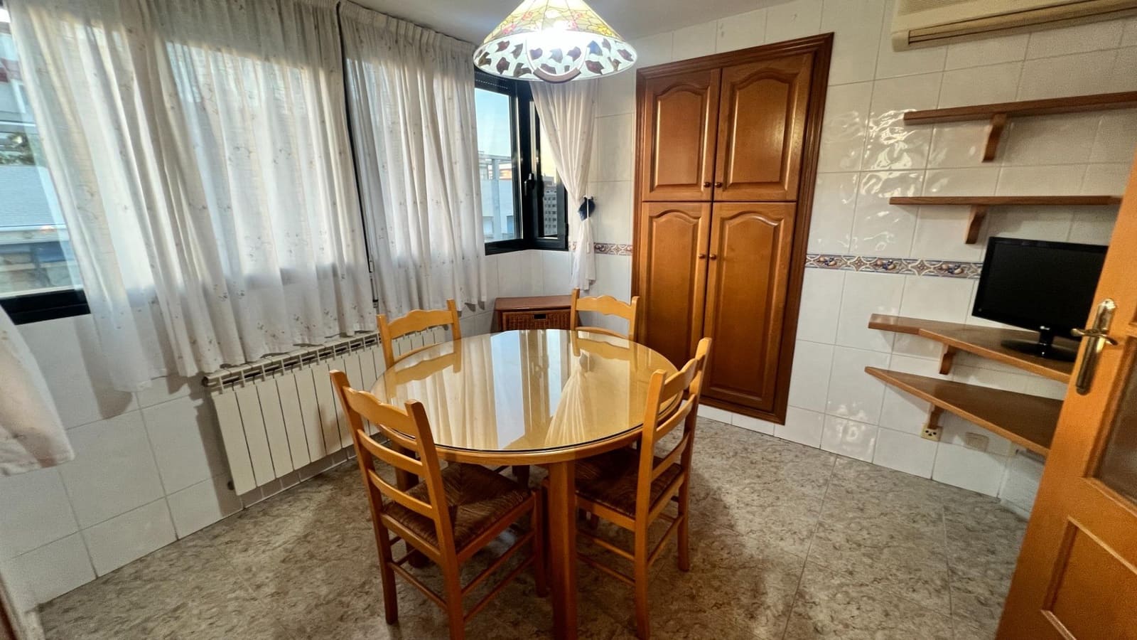 5 soveværelse Penthouse til salg i Castello de la Plana med garage - € 425.000 (Ref: 9686558)