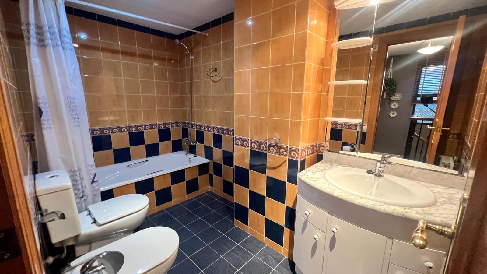 5 soveværelse Penthouse til salg i Castello de la Plana med garage - € 425.000 (Ref: 9686558)