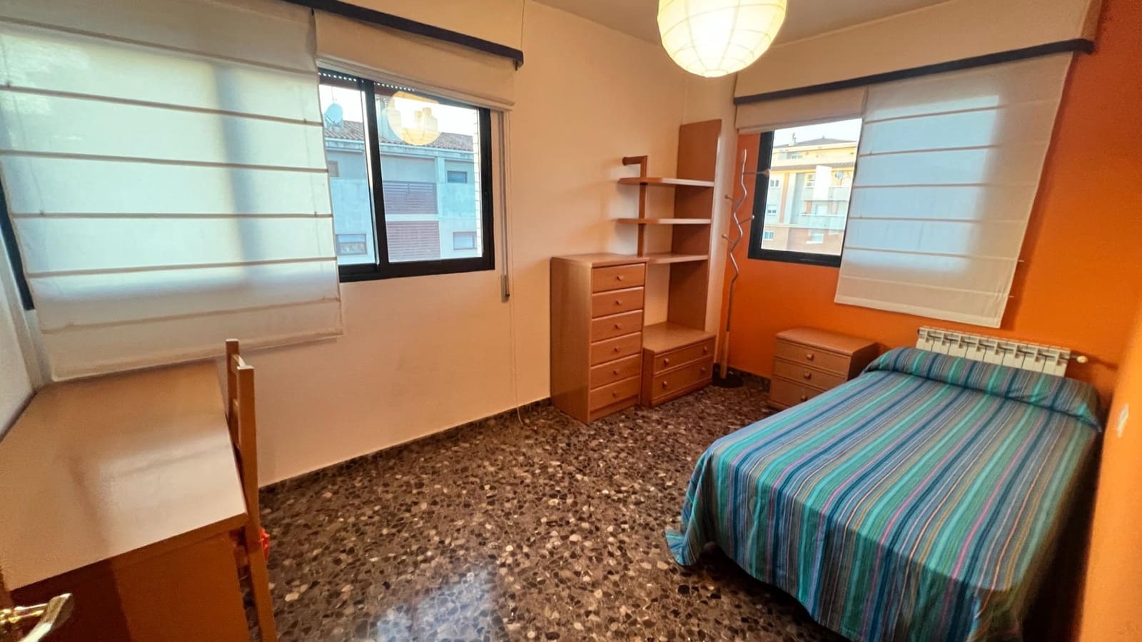 5 soveværelse Penthouse til salg i Castello de la Plana med garage - € 425.000 (Ref: 9686558)