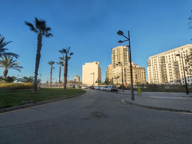 Gewerbe zu verkaufen in La Punta, València Stadt - 245.000 € (Ref: 9712086)