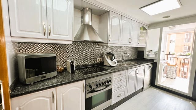 4 soveværelse Lejlighed til salg i Norte, Castelló de la Plana - € 255.000 (Ref: 9712087)