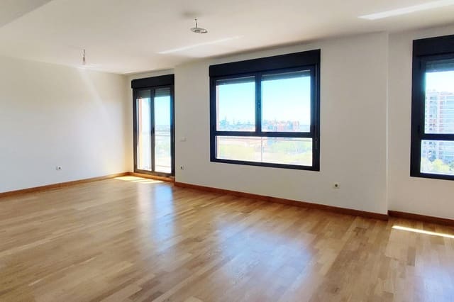 3 bedroom Flat for sale in Ciutat de les Arts i de les Ciencies, Valencia city with pool - € 630,000 (Ref: 9732232)