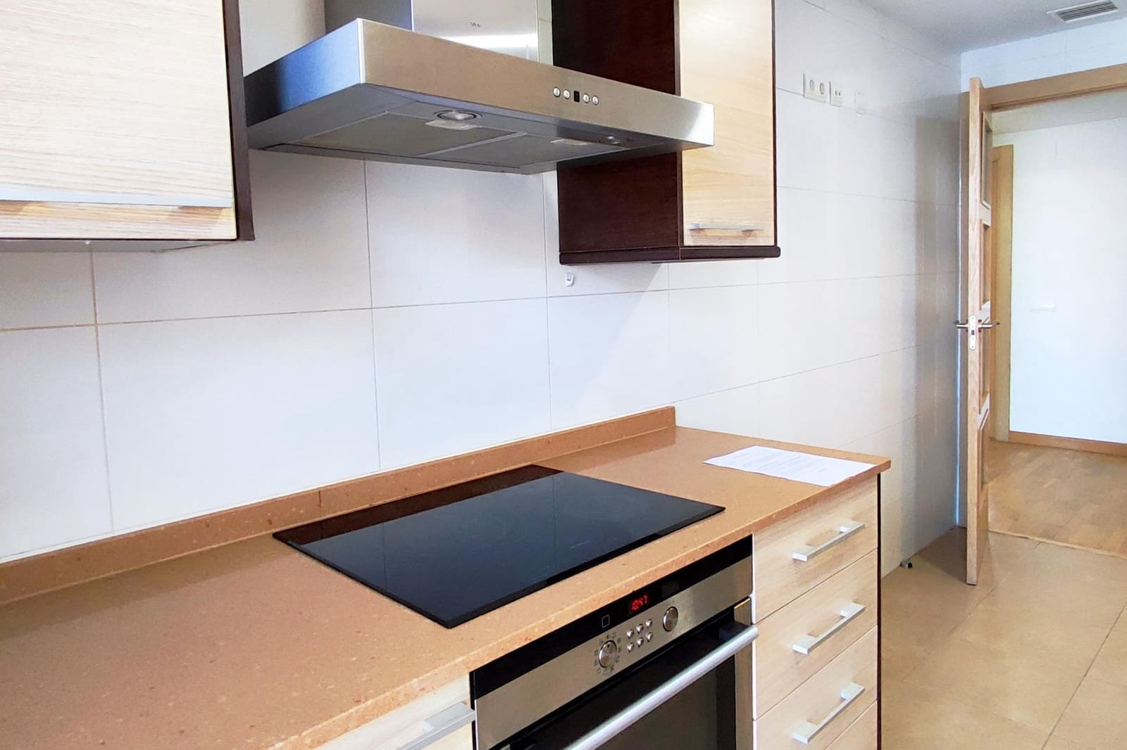 3 bedroom Flat for sale in Valencia city with pool - € 630,000 (Ref: 9732232)