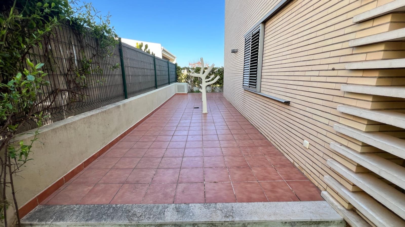 4 bedroom Villa for sale in Castello de la Plana - € 750,000 (Ref: 9738924)