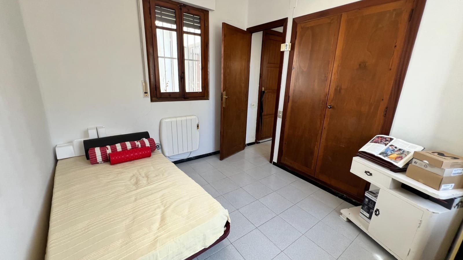 Chalet de 5 habitaciones en Castelló de la Plana en venta con garaje - 950.000 € (Ref: 9752145)